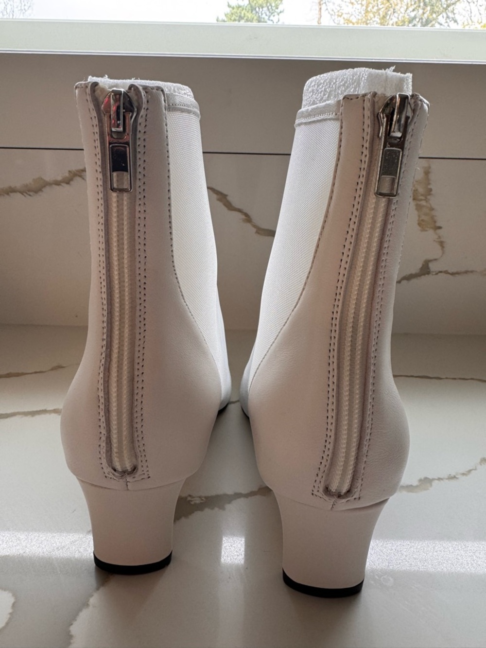 ✨ NIB Steve Madden Delvie White Mesh Pointed Toe Booties 7.5 - Picture 6 of 8
